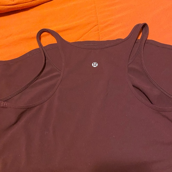 🌟Lululemon tank - Picture 2 of 3